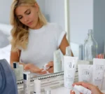 H/L SKIN Scrub με Μούρα για πιο Λαμπερή Επιδερμίδα - Image 3